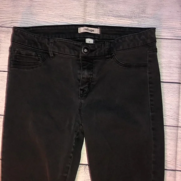 Refuge Skinny Jeans - Picture 4 of 9